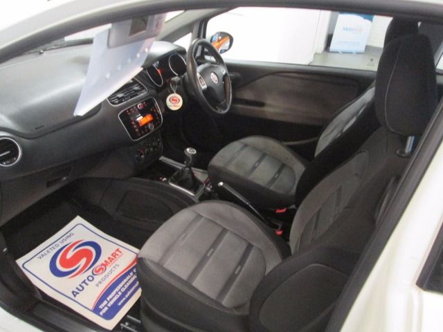 2012 FIAT PUNTO EVO 1.4 GP image 5