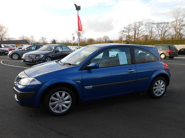 2006 RENAULT MEGANE 1.4VVT-I DYNAMIQUE image 2