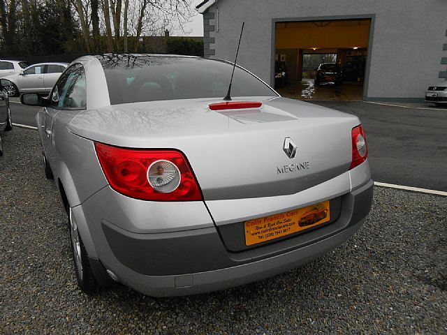 2008 RENAULT MEGANE 1.6VVT-I image 3
