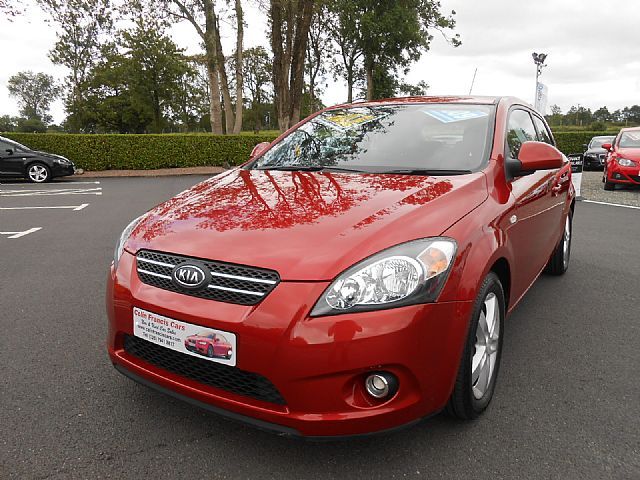 2009 KIA PRO CEED 1.4i ZR-7 image 1