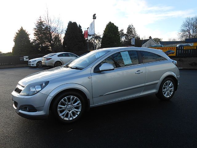 2010 VAUXHALL ASTRA 1.4 SXI image 2
