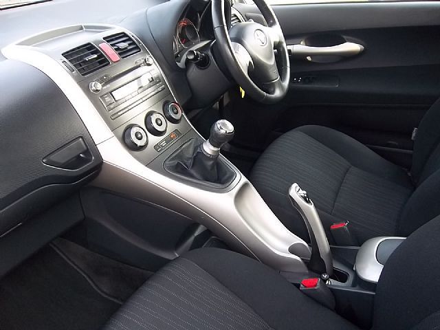 2008 TOYOTA AURIS 1.6VVT-I TR image 4