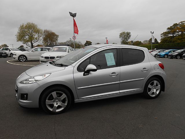 2010 PEUGEOT 207 1.6HDI SPORT image 2