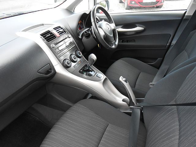 2008 TOYOTA AURIS 1.6VVT-I T3 image 4