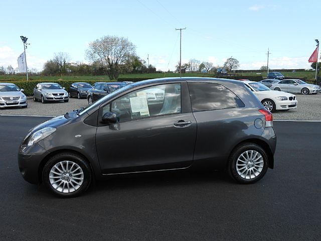 2009 TOYOTA YARIS 1.4 D4-D SR image 2