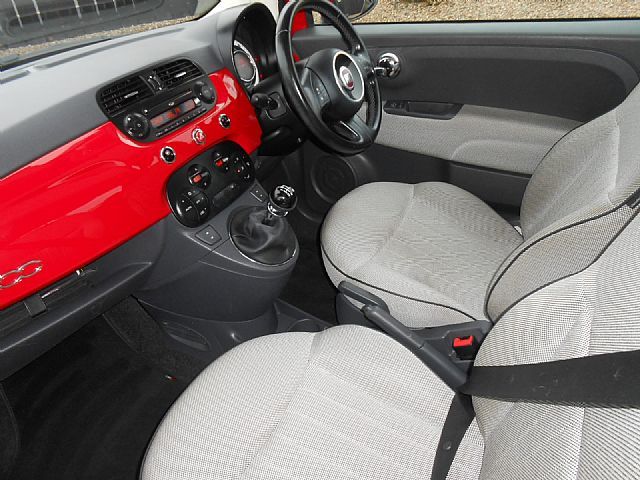 2008 FIAT 500 1.3 LOUNGE MULTIJET image 4