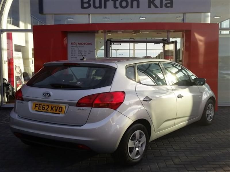 2012 KIA Venga 1.4 CRDi 5dr image 2