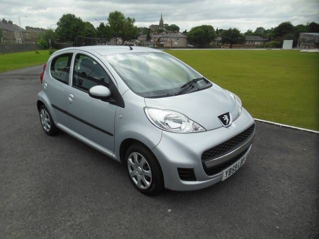 2009 PEUGEOT 107 1.0 Urban image 1