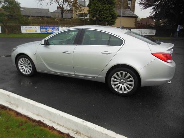 2010 VAUXHALL INSIGNIA 2.0 CDTi Elite image 3