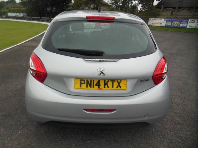 2014 PEUGEOT 208 1.2 VTi image 3