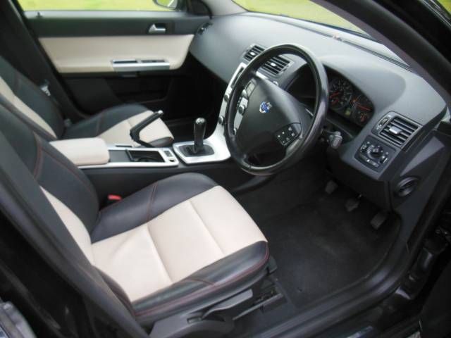 2012 VOLVO S40 1.6D DRIVe SE image 4