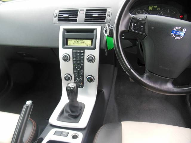 2012 VOLVO S40 1.6D DRIVe SE image 5