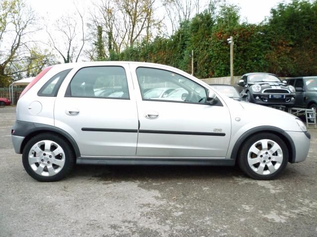 2001 VAUXHALL CORSA 1.4 SRI image 2