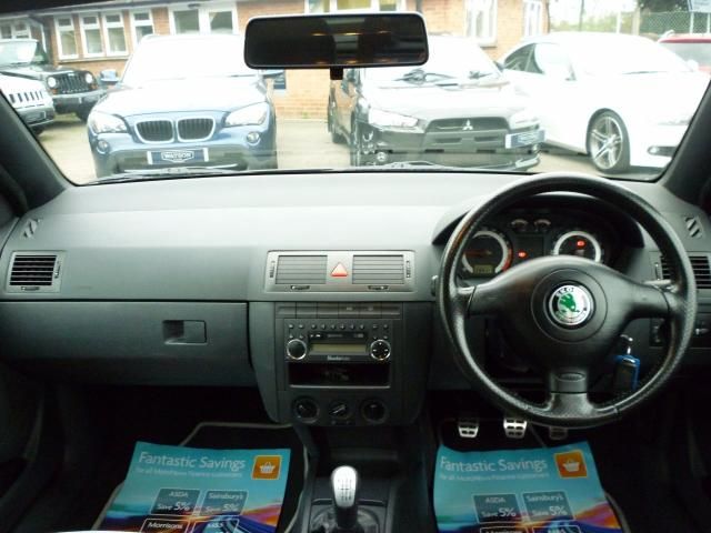 2005 SKODA FABIA 1.9 VRS TDI image 4