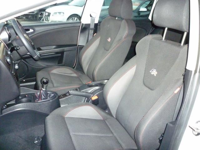 2009 SEAT LEON 2.0 FR CR TDI image 5