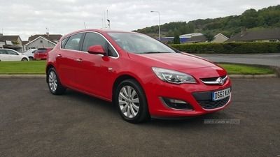 2013 Vauxhall Astra 2.0 CDTI SE image 1