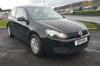 2011 Volkswagen Golf 1.6 TDi image 1