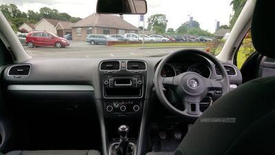 2012 Volkswagen Golf 1.6 TDi image 5