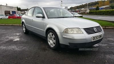 2004 Volkswagen Passat 1.9 TDI SPORT image 1