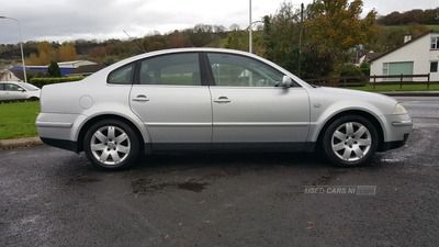 2004 Volkswagen Passat 1.9 TDI SPORT image 3