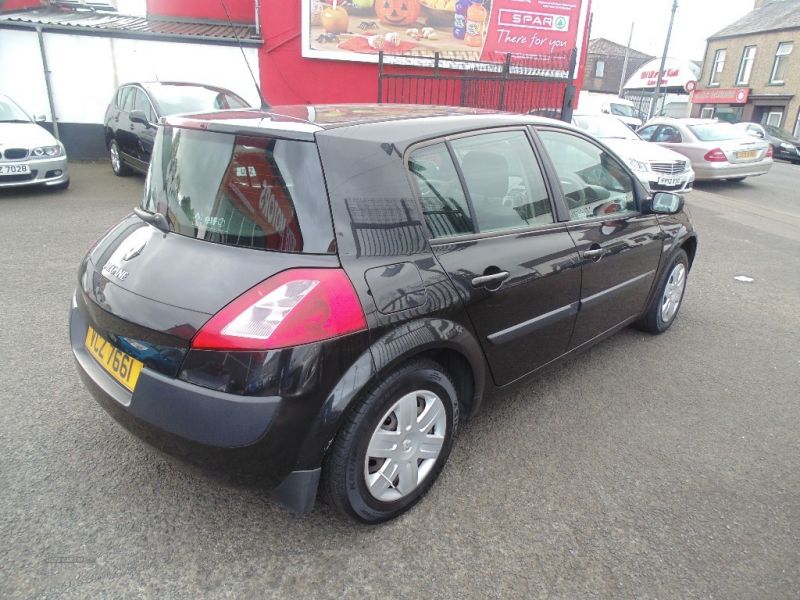 2004 Renault Megane EXPRESSION DCI image 3