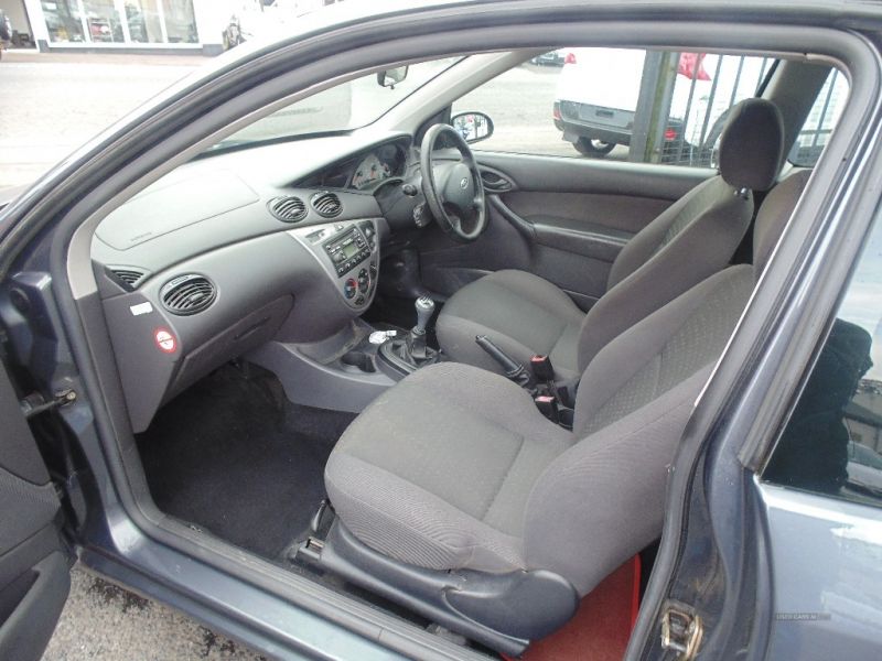 2005 Ford Focus EDGE image 4