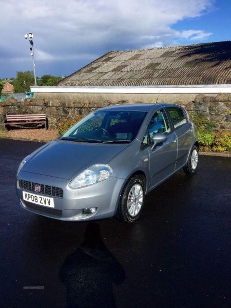 2008 Fiat Grande Punto DYNAMIC M-J image 2