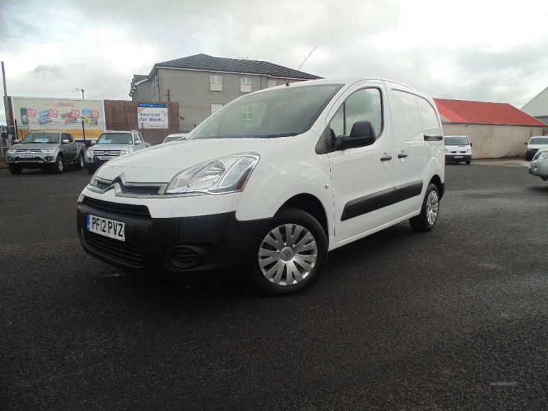 2012 Citroen Berlingo 625 LX HDI image 1