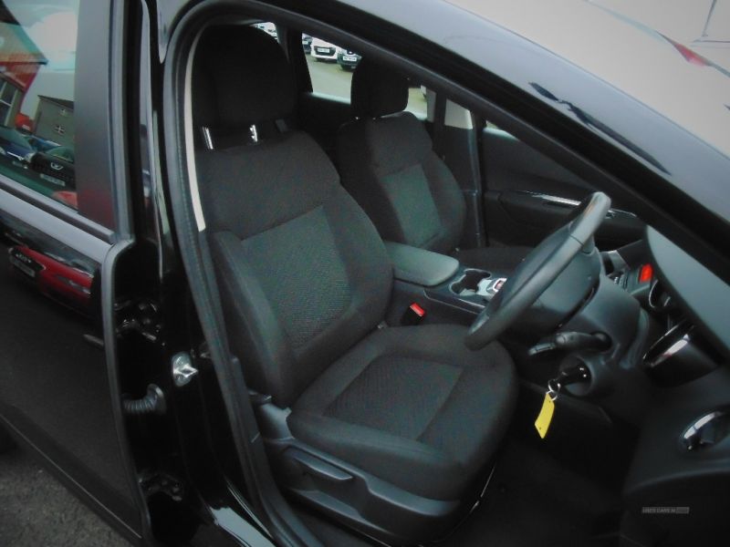 2010 Peugeot 3008 ACTIVE HDI image 5