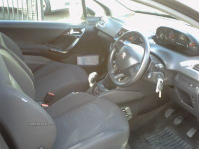 2012 Peugeot 208 ACCESS PLUS HDI image 5