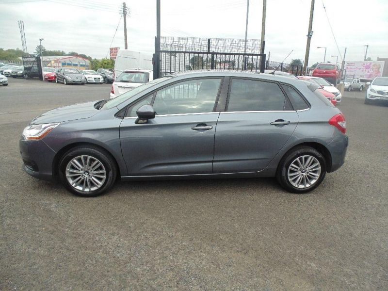 2012 Citroen C4 VTR+ HDI 91 image 2