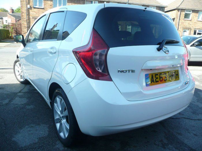 2013 Nissan Note 1.5 dCi Tekna 5dr image 3