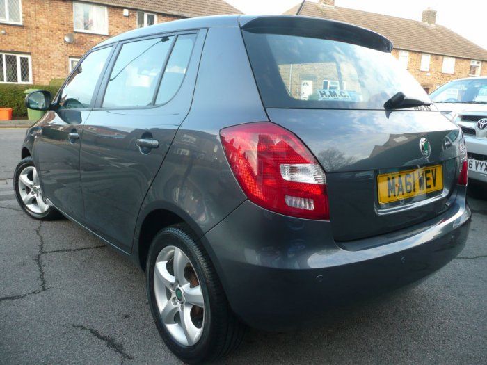 2011 Skoda Fabia 1.2 TSI 105 SE image 2