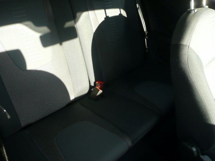 2011 Ford Ka 1.2 Titanium 3dr image 5