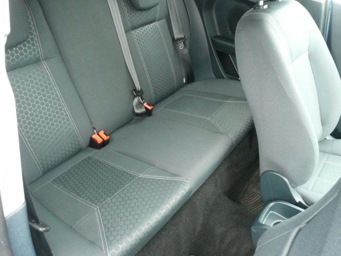 2009 Ford Fiesta 1.4 Titanium 3dr image 5