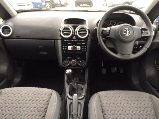 2014 VAUXHALL CORSA 1.4 SE image 4