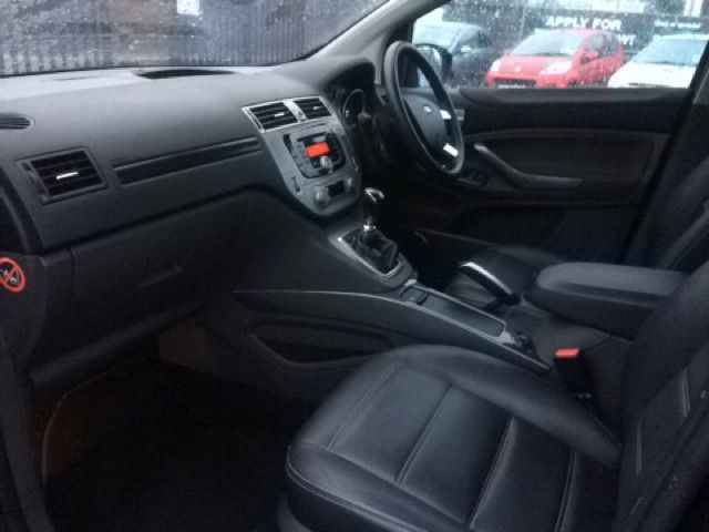 2010 FORD KUGA 2.0 TITANIUM TDCI image 4