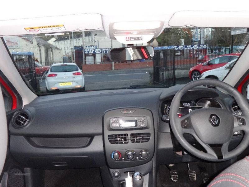 2014 Renault Clio image 4
