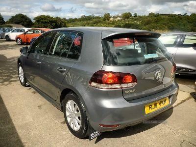 2011 Volkswagen Golf S TDI image 3