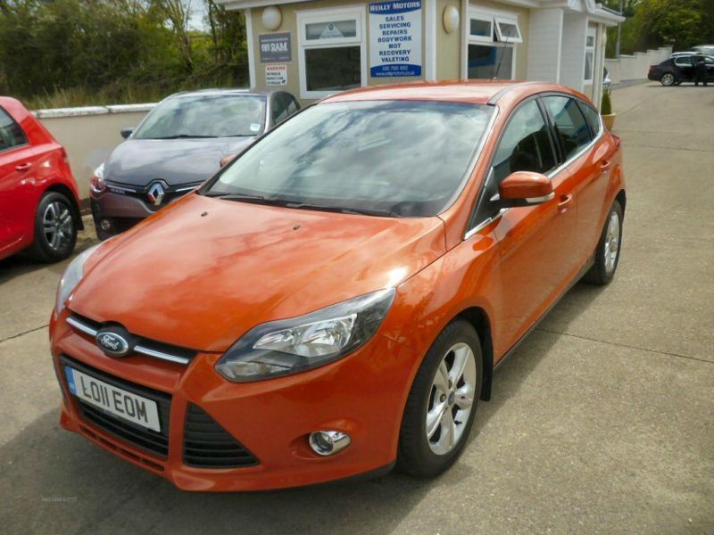 2011 Ford Focus ZETEC TDCI image 2