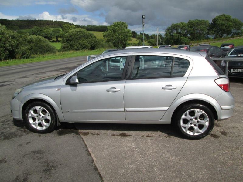 2005 Vauxhall Astra 1.7 CDTI image 2