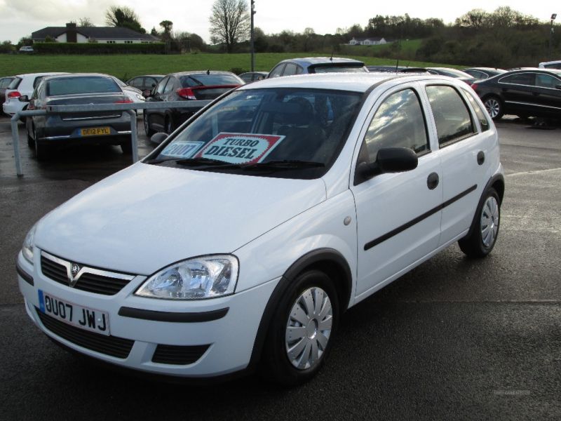2007 Vauxhall Corsa 1.3 CDTI image 1