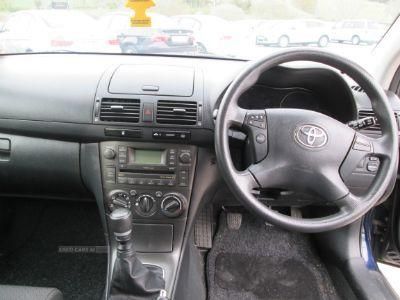 2008 Toyota Avensis 2.0 image 4