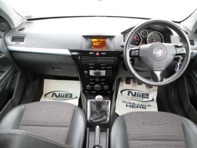 2008 Vauxhall Astra 1.7 CDTI image 4