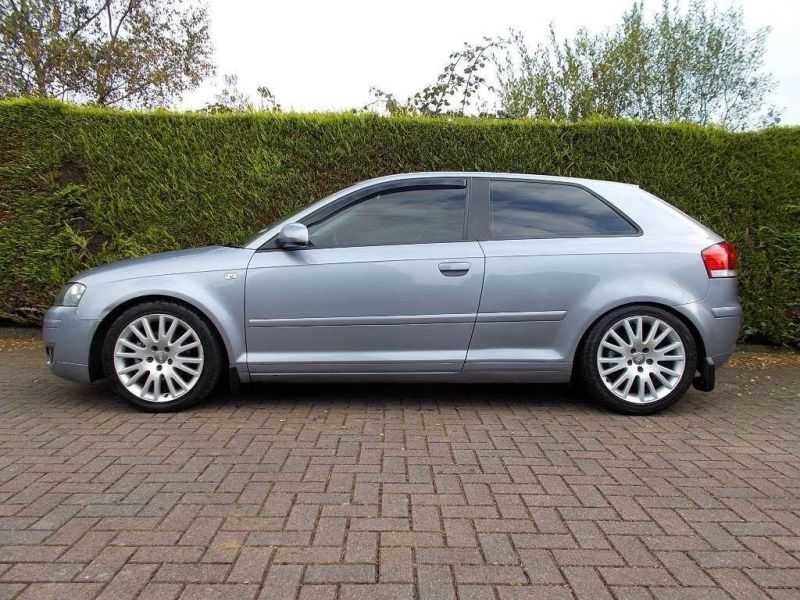 2004 Audi A3 SPORT FSI image 2