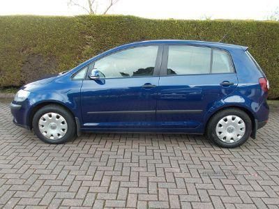 2006 Volkswagen Golf Plus S TDI image 2