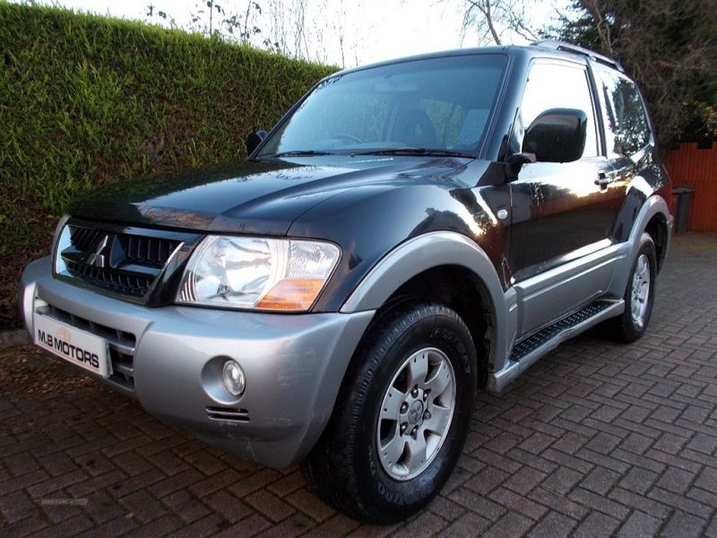 2003 Mitsubishi Shogun EQUIPPE DI-D image 1