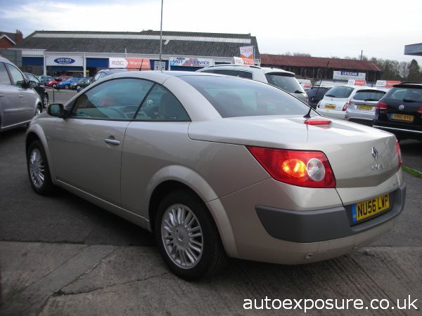 2006 Renault Megane 1.6 VVT image 3