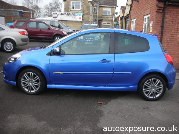 2009 Renault Clio 1.6 VVT 128 GT image 2