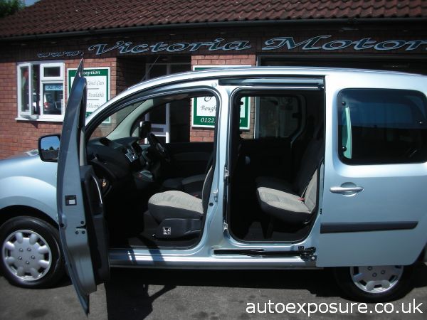 2011 Renault Kangoo 1.6 Expression Auto image 3
